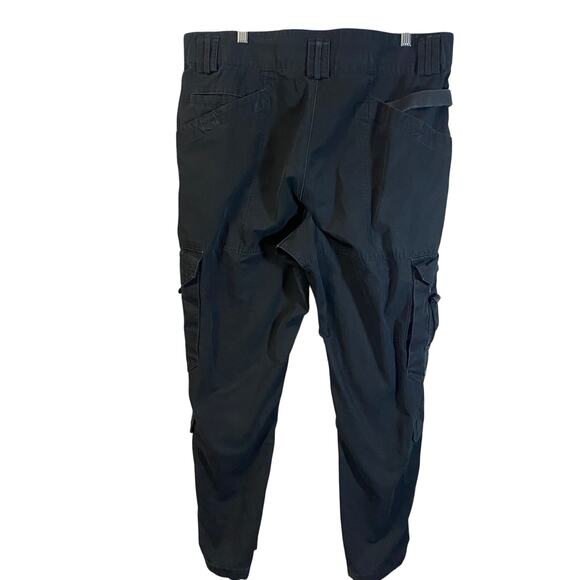 5.11 Tactical Mens EMT EMS Professional Work Pants Black Sz 40 Style 743632 - Picture 16 of 16